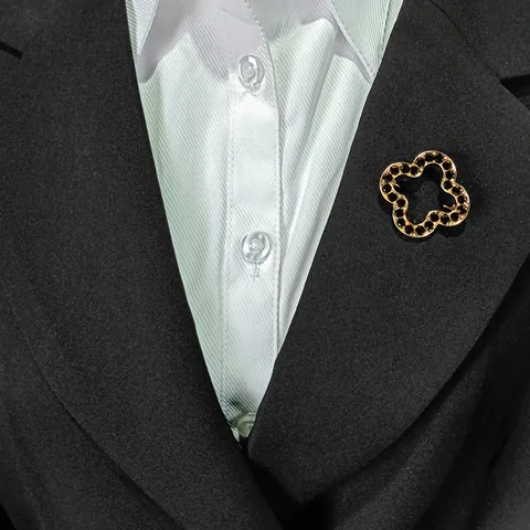 Minimalist Star Moon Butterfly Brooch Pin For Women Alloy Rhinestone Artificial Pearl Collar Pin Fashion Jewelry