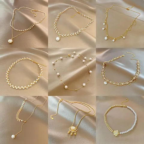 Vintage Titanium Steel Artificial Pearl Rhinestone Pendant Necklace For Women Retro Light Luxury Gold Plated Clavicle Chain Jewelry Gift