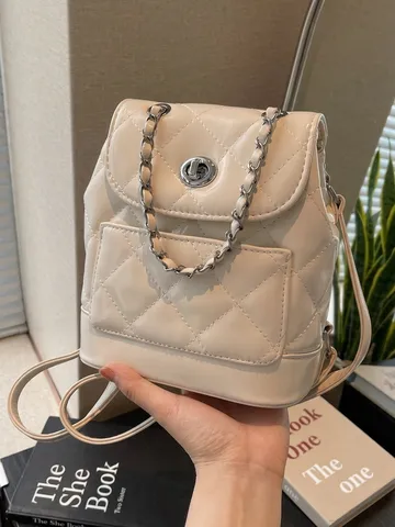 Sac à Dos Matelassé à Chaîne pour Femmes Mode en Cuir PU Sac Seau Minimaliste Urbain Grande Capacité Cordon de Serrage Sac Bandoulière Sac à Dos Quotidien