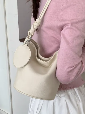 Women Large Capacity Bucket Bag PU Leather Underarm Shoulder Bag Minimalist Urban Commuter Tote Bag With Mini Round Pouch