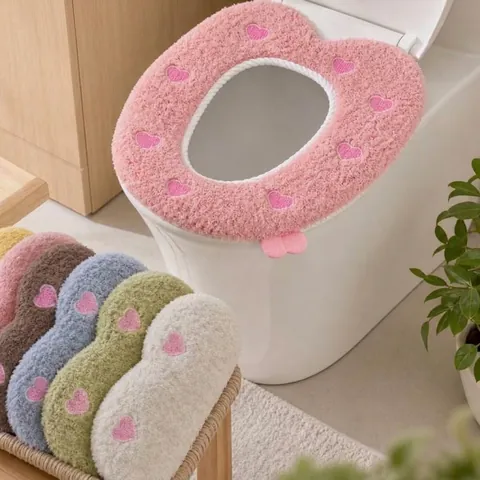 Plush Cartoon Toilet Seat Cover Thickened Warm Washable Toilet Lid Pad Cute Embroidered Heart Sun Bear Patterns For Winter