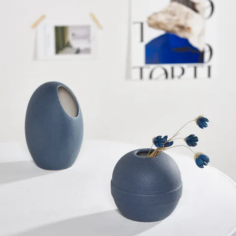 Mediterranean Blue Matte Ceramic Vase Creative Pebble UFO Shape Modern Minimalist Desktop Flower Arrangement Home Decor Ornament