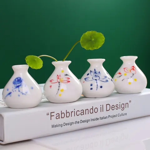 Miniatura Florero de Cerámica Estilo Zen Chino Pintado a Mano Patrón Flores Pez Micro Paisaje Planta Hidropónica Maceta Pequeña