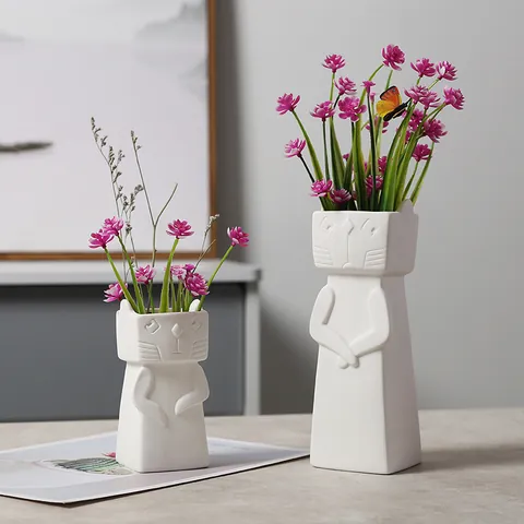 Nordic Minimalist Ceramic Flower Vase Cute Cartoon Cat Human Face Design Matte White Decorative Vase For Home Living Room Office Decoration