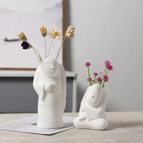 Nordic Minimalist Ceramic Flower Vase Cute Cartoon Cat Human Face Design Matte White Decorative Vase For Home Living Room Office Decoration