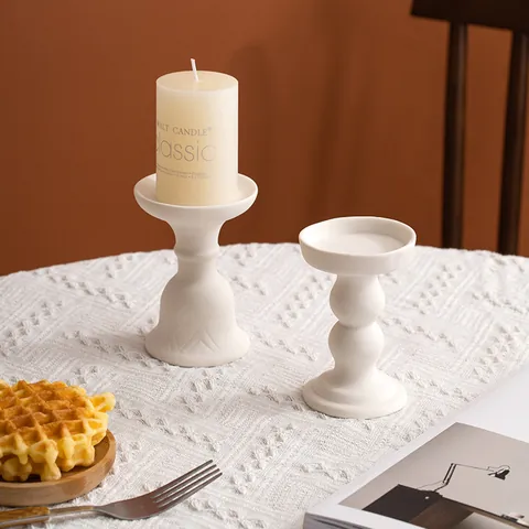 Nordic Modern Minimalist Ceramic Candle Holder Matte Speckled Candlestick Desktop Geometric Aromatherapy Base Home Decoration Ornaments