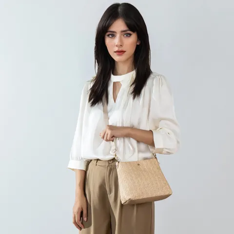 Women Fashion Woven Straw Bag Bohemian Small Crossbody Bag Minimalist Beach Shoulder Bag Casual Bucket Bag For Summer Travel