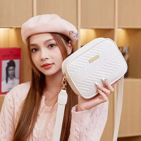 Bolso Bandolera de Cámara para Mujer Con Mini Pochette Cuero PU Acolchado Bolso de Hombro Correa Ancha Bolso Cuadrado Pequeño