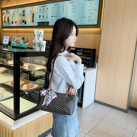 Fashion Women PU Printed Handbag Retro Geometric Monogram Shoulder Bag With Silk Scarf Decor Elegant Square Tote Bag
