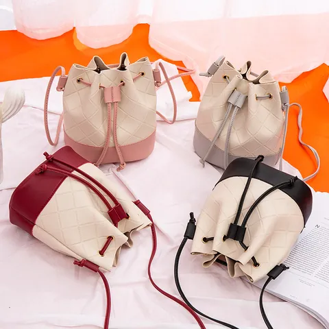 Women Color Block Diamond Quilted Drawstring Bucket Bag Fashion PU Leather Small Crossbody Shoulder Phone Bag Street Trend