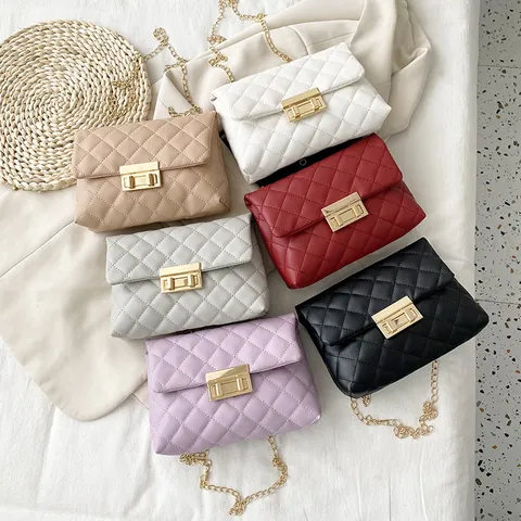 Women Quilted Chain Bag Fashion Square Shoulder Crossbody Bag With Metal Lock Street Style Casual Purse