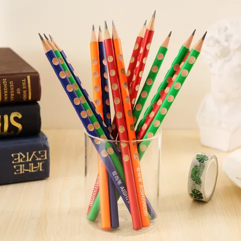 Matita Ergonomica Triangolare con Fori Durezza HB per Studenti delle Elementari Correzione della Postura Scrittura Matite di Legno Cartoleria
