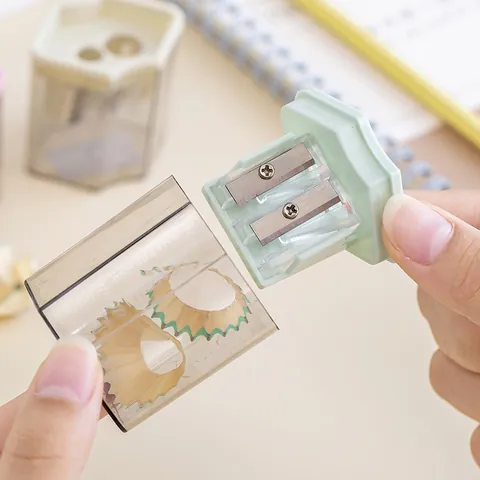 Kreativer Manueller Bleistiftanspitzer in Morandi Farbe Geometrische Form Doppel Loch Schreibwaren Büro Schule Zubehör Geschenk