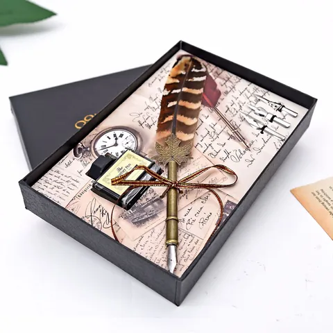 Vintage European Style Feather Dip Pen With Ink And Nibs Metallic Maple Leaf Decoration Antique Calligraphy Writing Gift