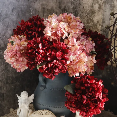 French Vintage Burnt Edge Hydrangea Artificial Flower Silk Cloth Oil Painting Texture Faux Hydrangea For Home Decor Living Room Floral Arrangement