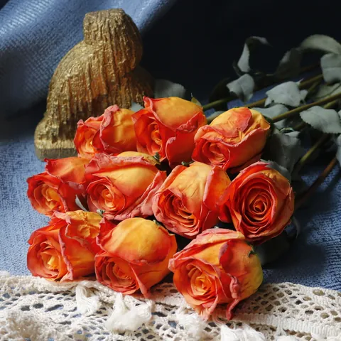 Artificial Rose Flower Burnt Edge Silk Fabric Retro Halloween Home Wedding Decoration Fake Single Rose Stem