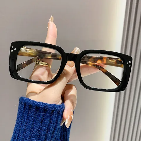 Mode Quadratischer Rahmen Lesebrille Für Damen Senioren Anti-Blaulicht PC-Rahmen Nieten Große Brillen