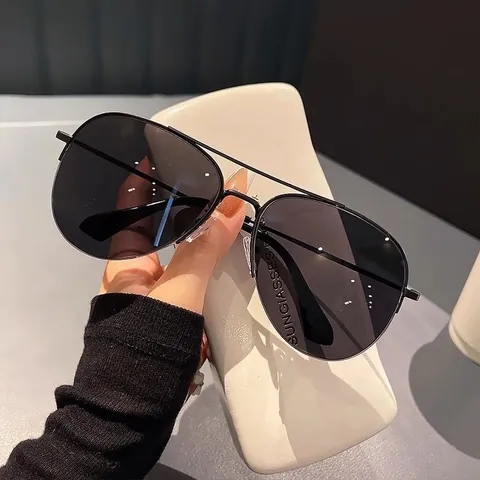 Lunettes de Soleil Aviateur Polarisées pour Hommes Monture en Métal Double Pont Protection UV400 Conduite Mode Rétro