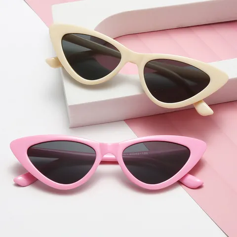 Mode Katzenauge Dreieck Kinder Sonnenbrille Für Jungen Mädchen UV400 Schutz PC Rahmen AC Linse Stern Druck Streetwear Brille
