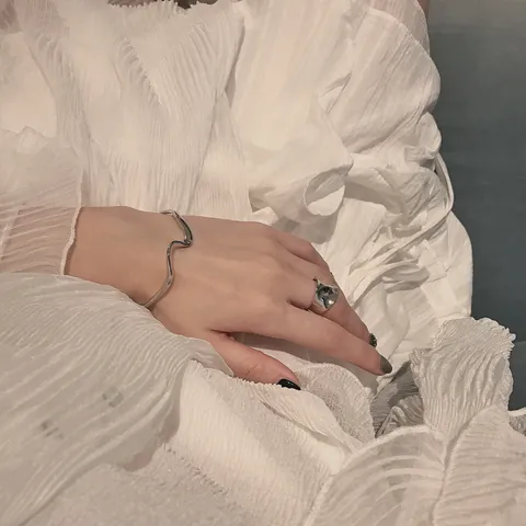 Minimalistischer 925 Sterlingsilber Wellenförmiger Offener Armreif Und Ring Set Eleganter Ins Stil Damen Schmuck Geschenk