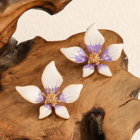 Orecchini a Bottone in Smalto a Forma di Fiore Sfumato alla Moda per Donna Dolce Orecchini a Fiore a Cinque Petali in Lega
