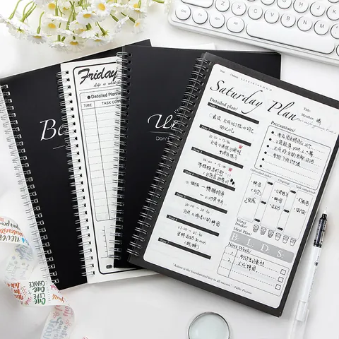Carnet de Planning à Spirale Noir Minimaliste avec Citations de Motivation en Anglais Organisateur de Programme Quotidien Hebdomadaire pour Étudiant Bureau École