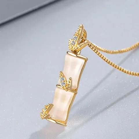 Collier Pendentif Articulation de Bambou en Cuivre Minimaliste Luxueux Incrusté Strass Chaîne de Boîte Dorée Ras du Cou Géométrique Élégant Bijoux de Cou pour Femmes