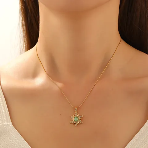 Stainless Steel Chain Copper Pendant Sunflower Sunburst Necklace With Rhinestone Artificial Opal Clavicle Chain Hip Hop Jewelry For Women