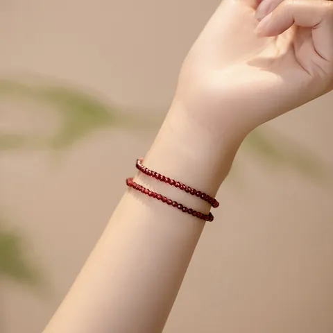 Natural Wine Red Garnet Bracelet For Women Ultra Fine Simple Gemstone Beaded Bracelet Elegant Fashionable Jewelry Gift