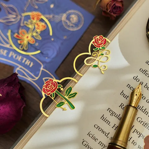 Segnalibro in Metallo Retrò Serie Rose Universe con Rose Intagliate Elegante Decorazione per Diario Letterario Segnapagina per Lettura Regalo