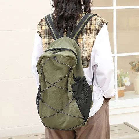 Mochila de Nylon Ligera de Estilo Coreano Informal Malla Contraste Cordón Elástico Escolar para Viajes Estudiantes Gran Capacidad