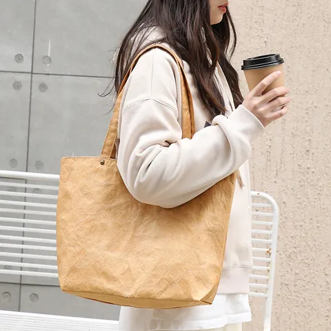 Vintage Wrinkled Kraft Paper Tote Bag For Women Korean Style Large Capacity Retro DuPont Paper Shoulder Bag Casual Daily Handbag