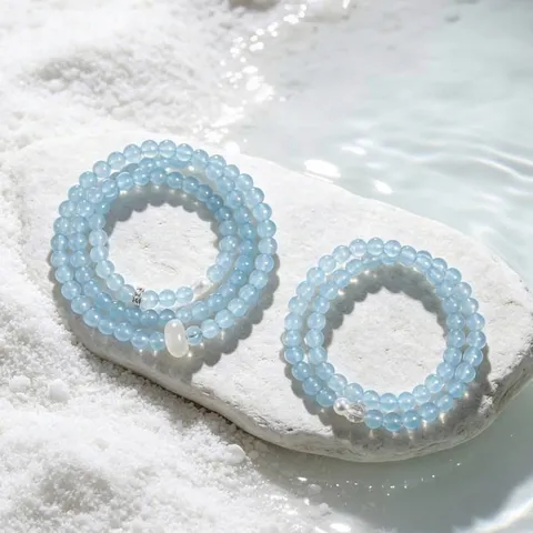 Bracelet en Perles de Calcédoine Bleue pour Femme Style Estival Frais et Doux Bague en Agate Blanche Perle Artificielle Bijoux de Main Multicouches Cadeau