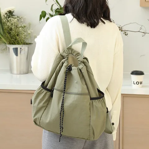 Damen Casual Nylon Rucksack Koreanischer Stil Plissiert Kordelzug Schultasche Mode Leichte Faltbare Rucksack Für Den Alltag