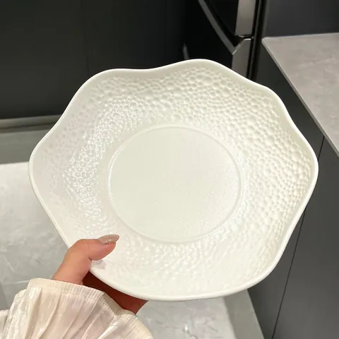 Ceramic Dinner Plates Irregular Wave Edge Hammered Texture Matte Black White Pasta Soup Plates Salad Bowls Dishware