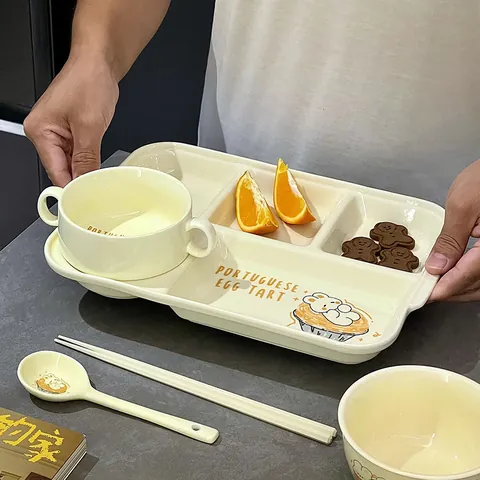 Cartoon Rabbit Ceramic Divided Dining Plate Portuguese Egg Tart Pattern Creamy Yellow Breakfast Plate For Weight Loss
