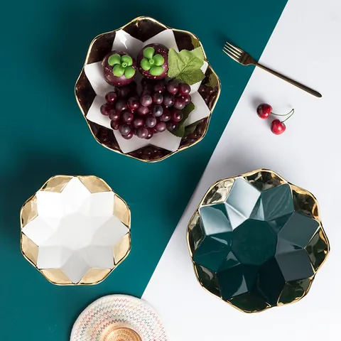 Nordischer Leichter Luxus Keramik Obstteller Mit Goldrand Geometrisch Facettiert Candy Snack Servierschale Für Wohnzimmer Couchtisch Deko
