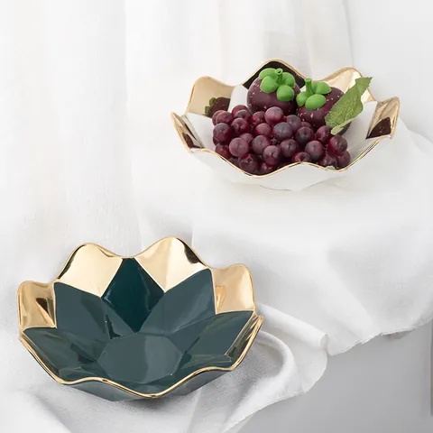 Nordischer Leichter Luxus Keramik Obstteller Mit Goldrand Geometrisch Facettiert Candy Snack Servierschale Für Wohnzimmer Couchtisch Deko