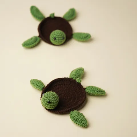 Handmade Woven Wool Turtle Coaster Creative Crochet Sea Turtle Desktop Protector Home Decor Table Mat Ornament