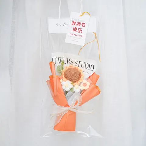 Handmade Crochet Sunflower Bouquet With Gift Bag And Greeting Card For Teacher's Day Graduation Wool Woven Artificial Flowers Gift