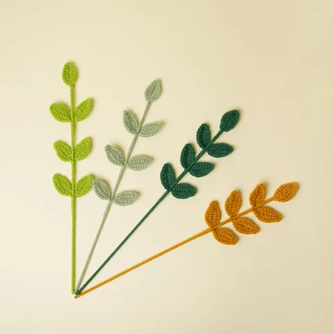 Handgemaakte Gehaakte Eucalyptusblad Kunstbloem Garen Gebreid Plantenboeket Huisdecoratie Tafel Ornament Pastoraal Cadeau