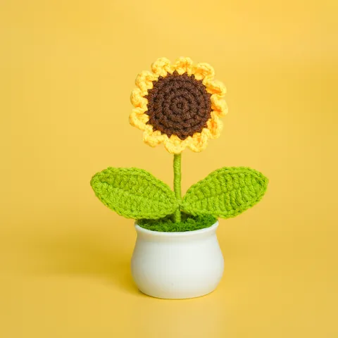 Handmade Crochet Knitted Sunflower Tulip Potted Plant Ceramic Vase Artificial Flower Desktop Ornament Gifts For Teacher Children Day Home Decor