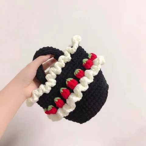 Schattige Handgeweven Katoenen Gehaakte Aardbeientaart Handtas Bloemen Kant Mini Picknickmand Voor Vrouwen Zoete Dagelijkse Tas