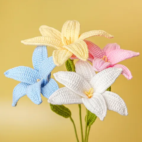 Handmade Woven Yarn Lily Flower Finished Crochet Artificial Bouquet For Home Decor Birthday Gift Lily Stems Room Decoration
