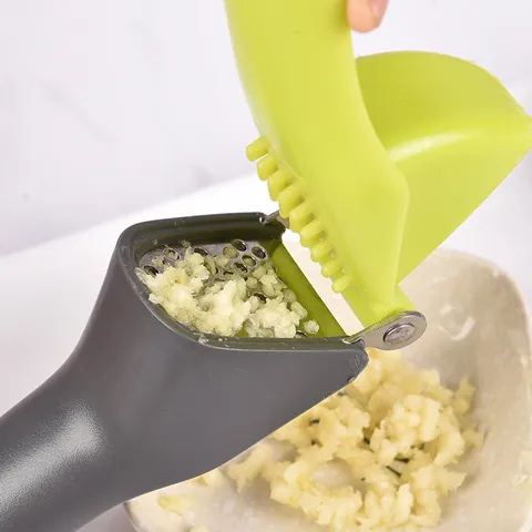 Manual Garlic Press Stainless Steel Garlic Crusher With Plastic Ergonomic Handle Multi Functional Color Block Ginger Mincer Kitchen Garlic Peeler Mashing Tool