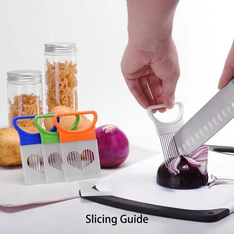 Stainless Steel Onion Slicing Guide Heart Shaped Plastic Handle Vegetable Holder Meat Tenderizer Needle Kitchen Tool Hand Protector For Fruit Slicing