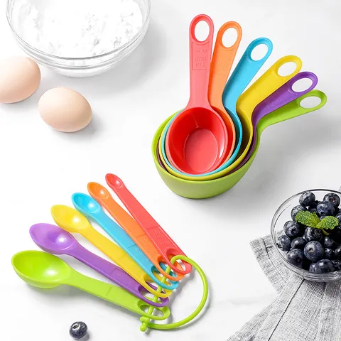 Minimalist Plastic Measuring Cups And Spoons Multicolor Graduation Injected Molded Baking Tool Set For Home Kitchen Daily Use