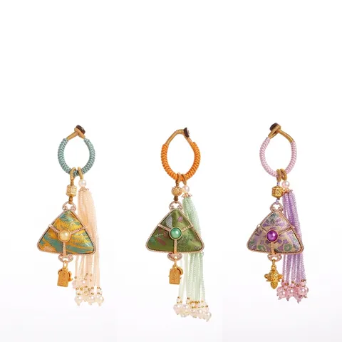 New Chinese Style Satin Zongzi Bag Charm Handwoven Tassel Keychain Ethnic Dragon Boat Festival Car Hanging Ornament Jewelry Gift
