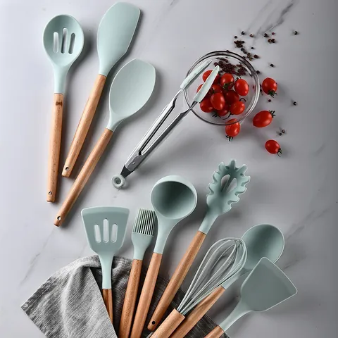 Kit de Utensilios de Cocina de Silicona Verde Claro Con Mangos de Madera de Haya Espátula Cuchara de Cocina Antiadherente Resistente al Calor