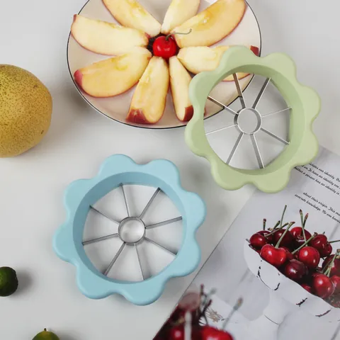 Stainless Steel Apple Slicer Fruit Corer 8-Blade Divider With Plastic Handle Modern Kitchen Fruit Cutting Tool